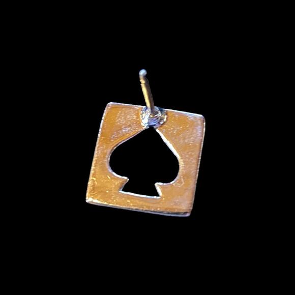 Kate Spade Hole Punch Spade Stud One (1) earring did you lose yours? Silver tone - Picture 3 of 3